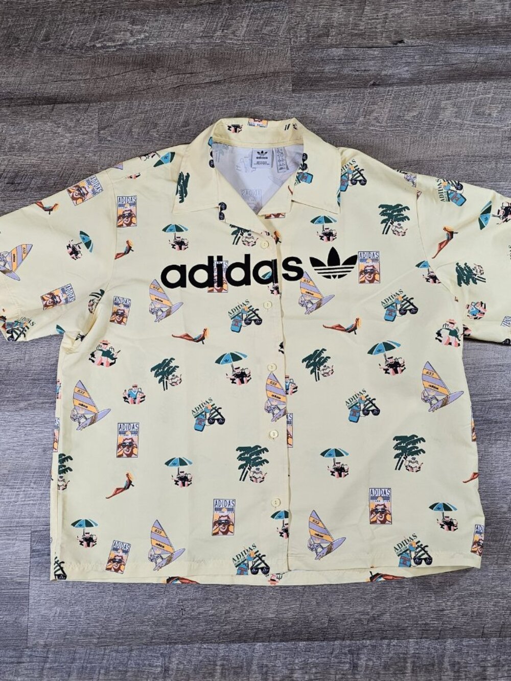 adidas Originals Camp Shirt Womens XL Cream Beach Print Short Sleeve